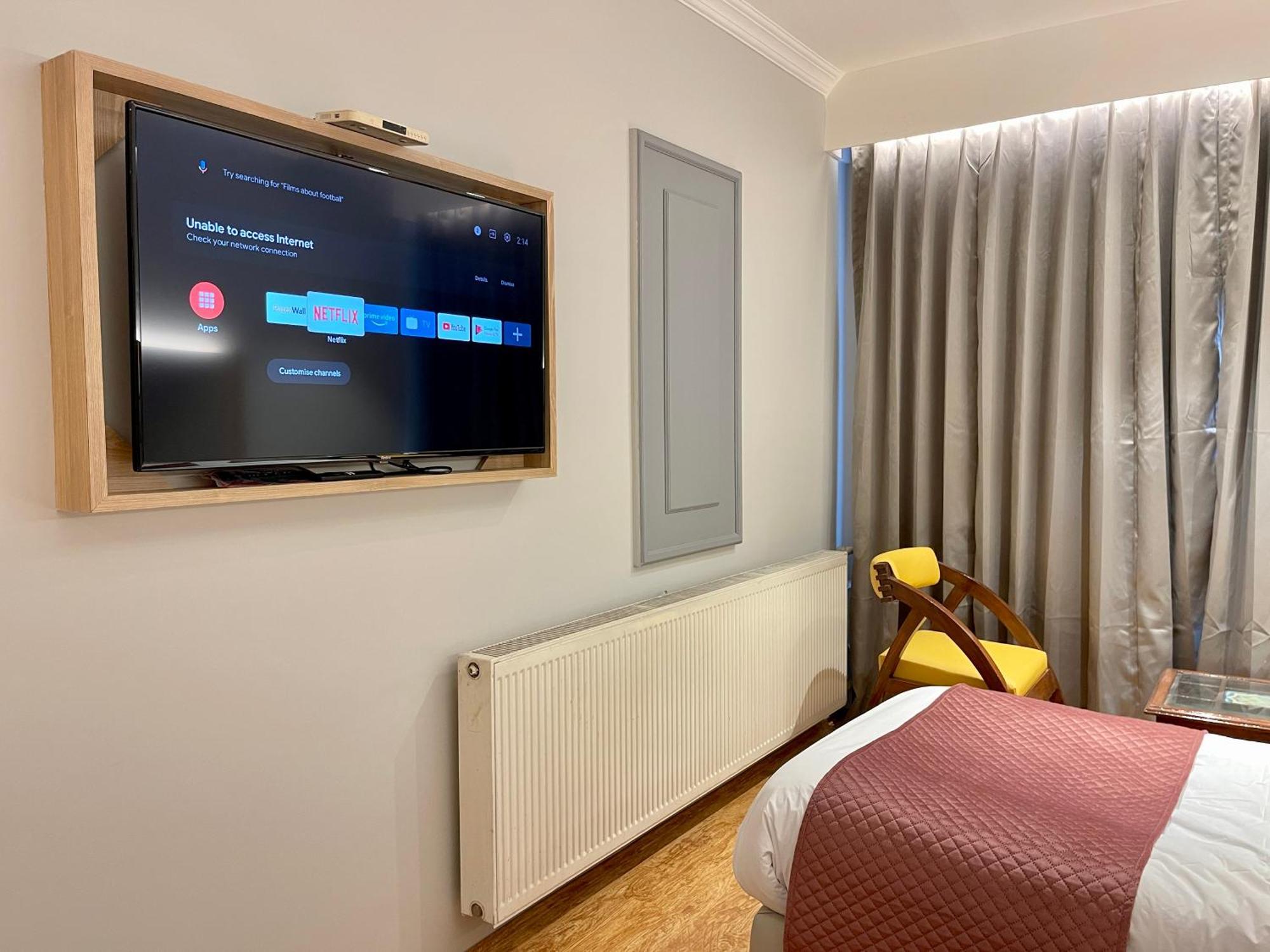 Hotel New Park Srīnagar Esterno foto